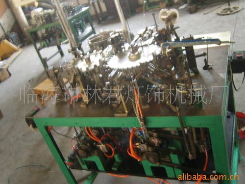 臨海市林君燈飾機(jī)械廠 從燈飾機(jī)械到其他按摩器材的跨界探索